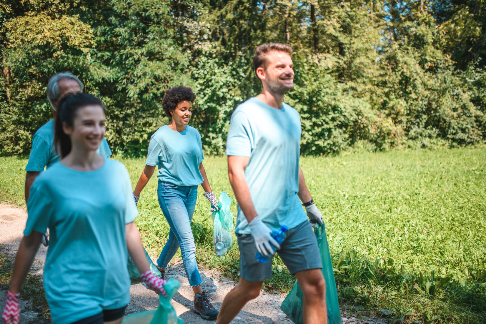 Clean up Day, Active Community Walking in Nature